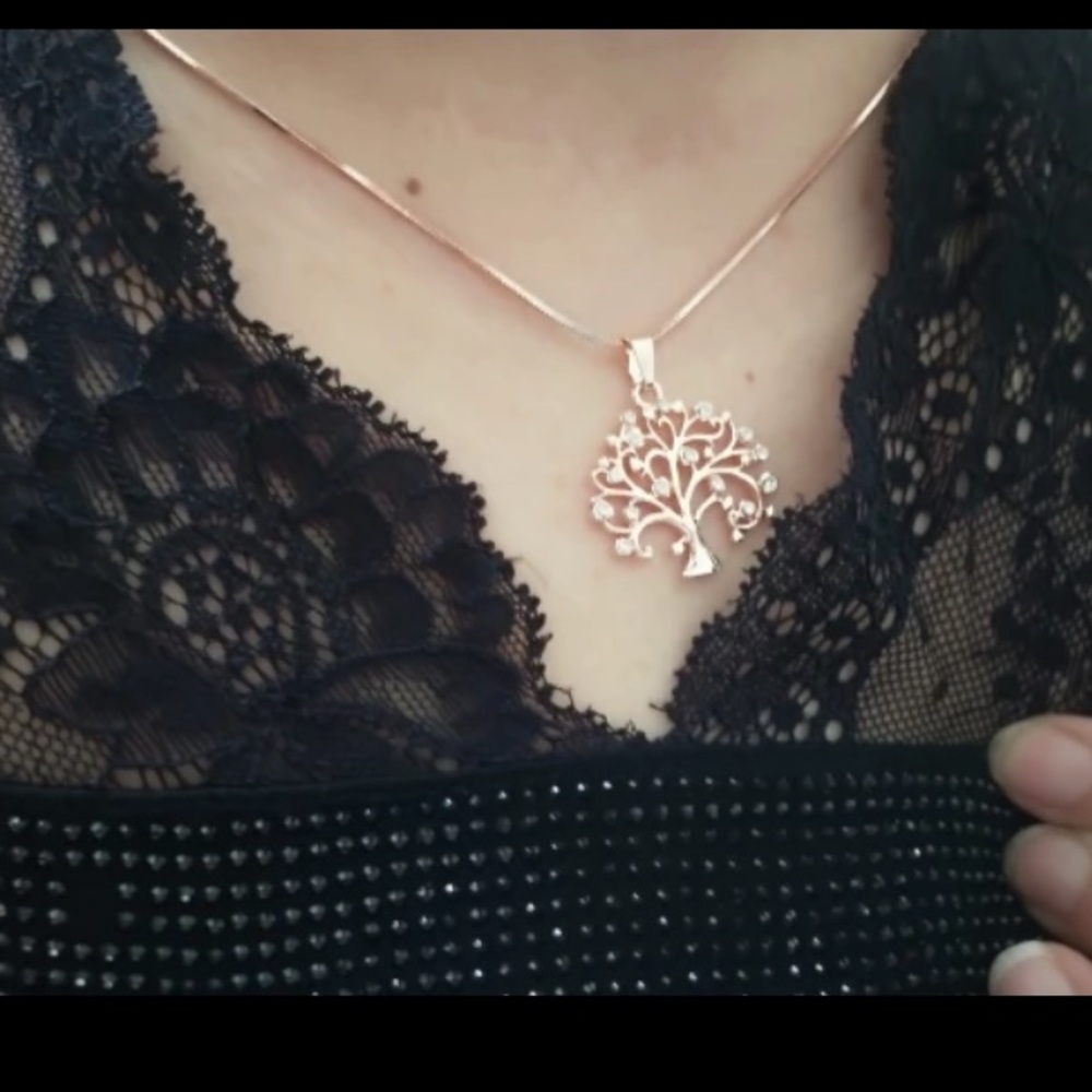 🌹ROSE GOLD TREE OF LIFE NECKLACE🌹